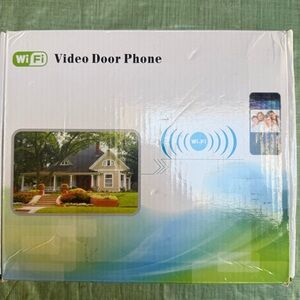Video door bell, WIFI video intercom or doorbell system.